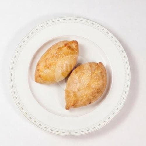Berry & Cottage Cheese Pirozhki